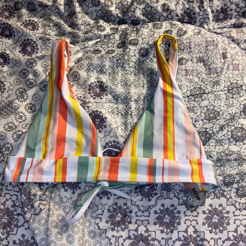 Different colored stripe SHEIN bikini set
